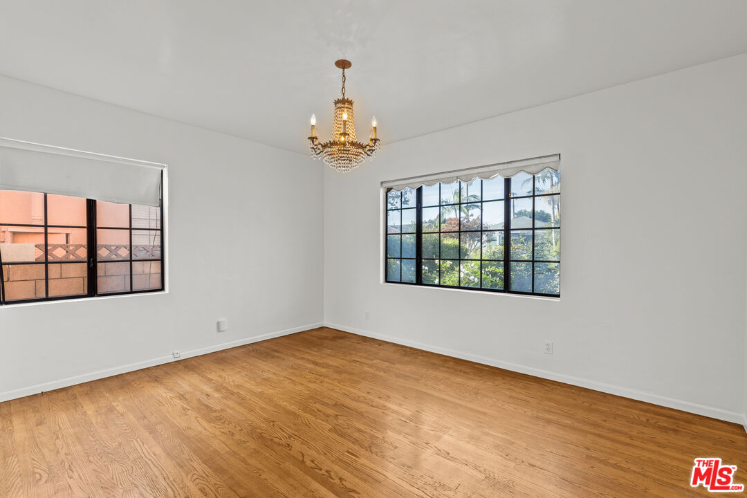 MLS #25615827 image #16