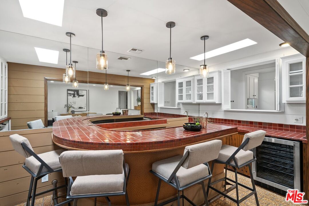 MLS #25615833 image #8