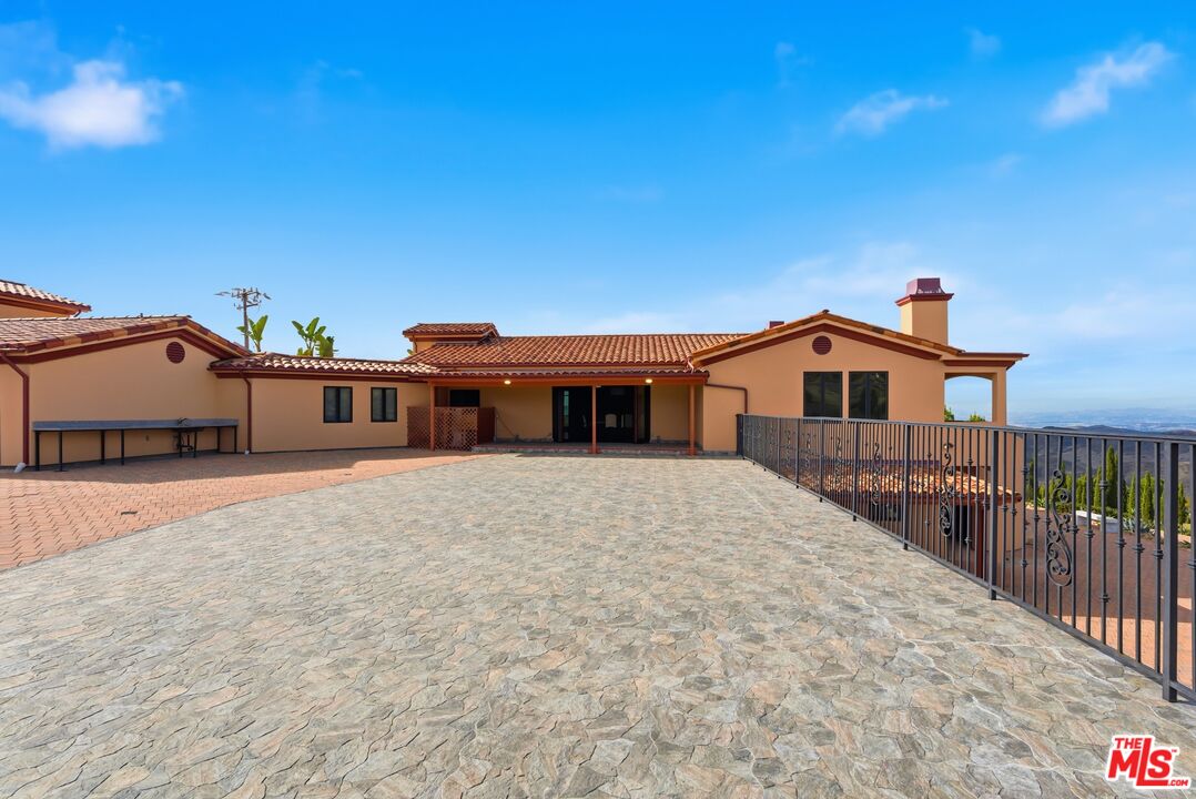 MLS #25615863 image #18