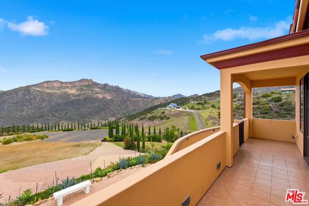 MLS #25615863 image #19