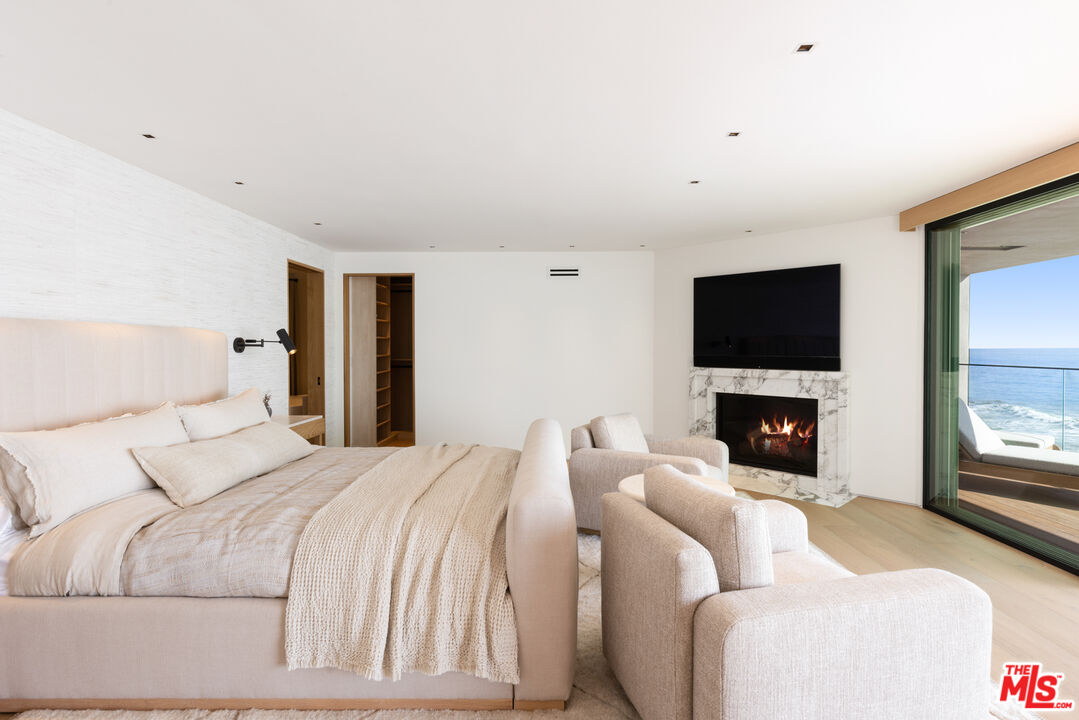 MLS #25616195 image #11