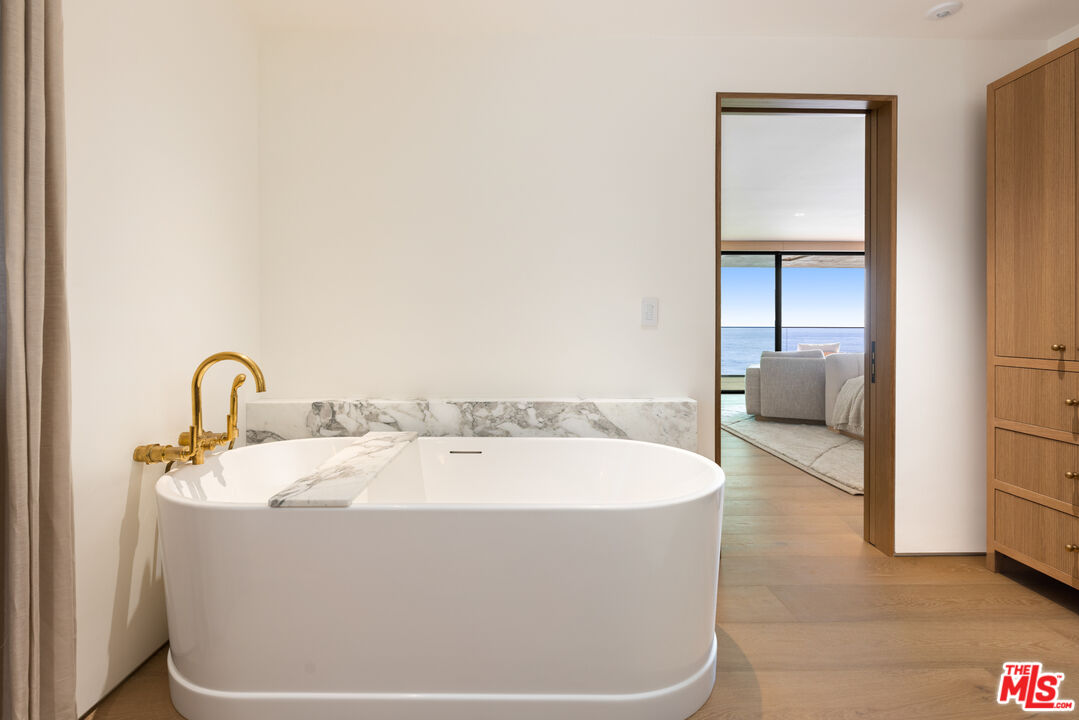 MLS #25616195 image #13