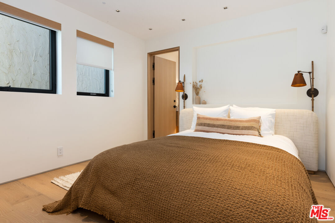 MLS #25616195 image #14