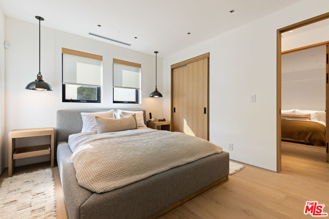 MLS #25616195 image #16