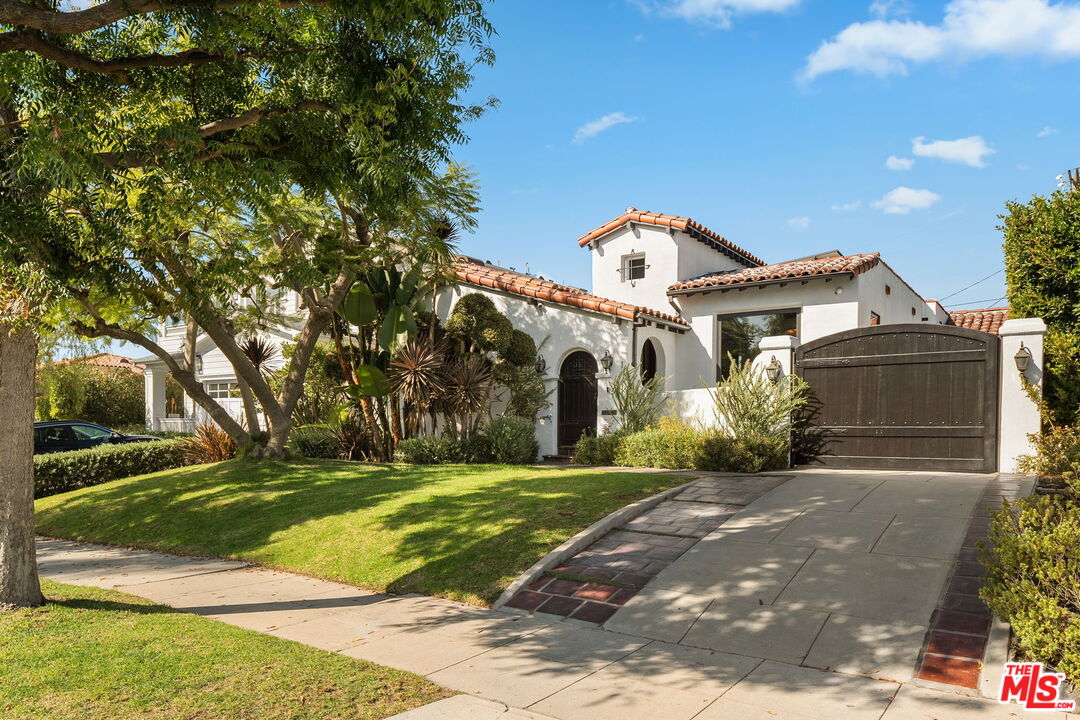 MLS #25616235 image #1