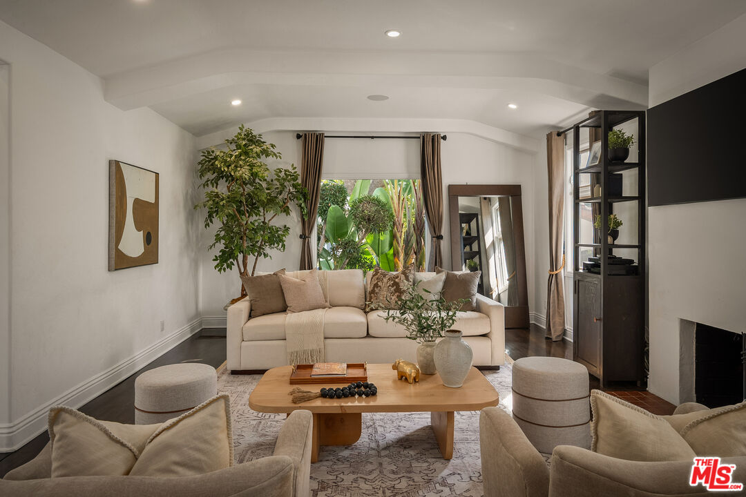 MLS #25616235 image #4