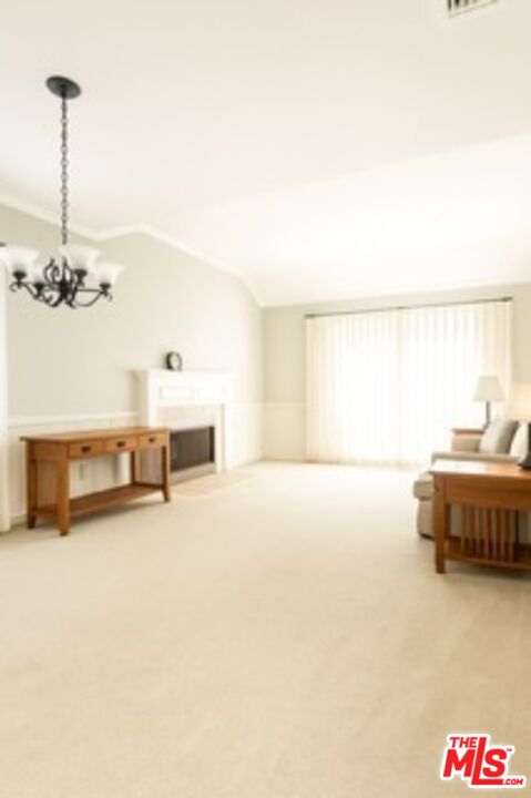 MLS #25616237 image #1