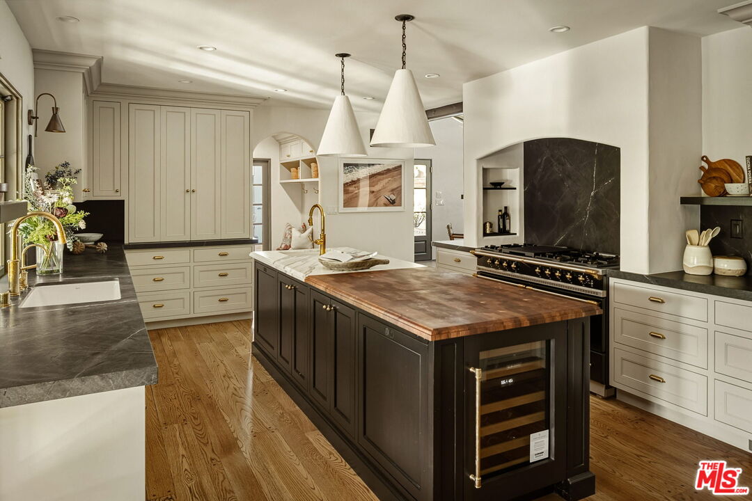 MLS #25616243 image #10