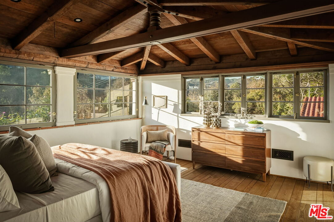 MLS #25616243 image #20