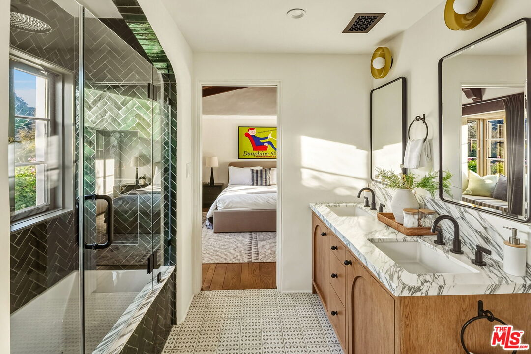 MLS #25616243 image #23