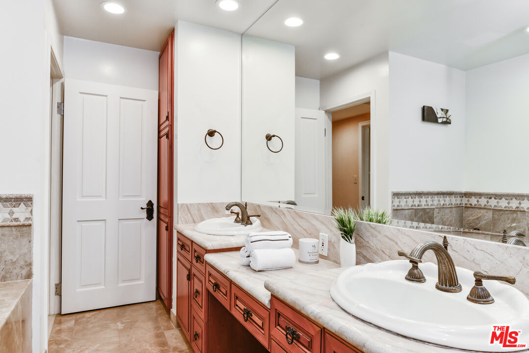 MLS #25616399 image #33