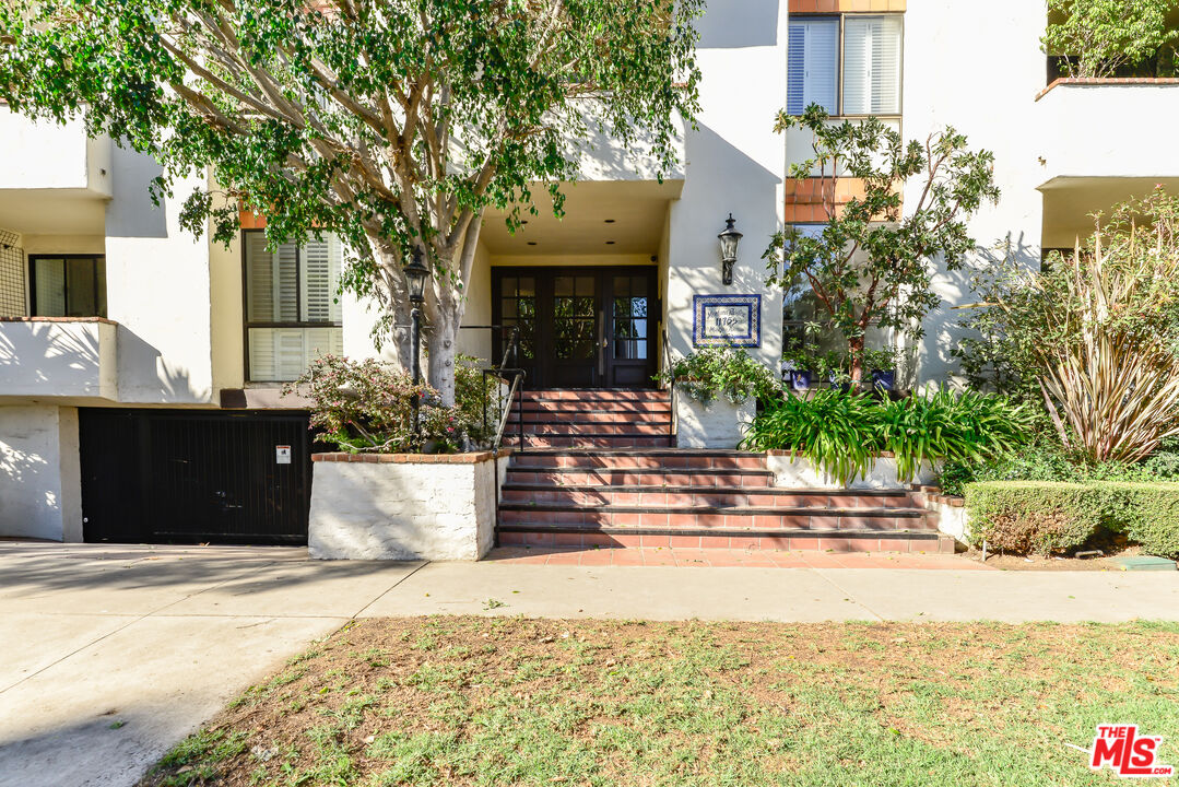 MLS #25616399 image #0