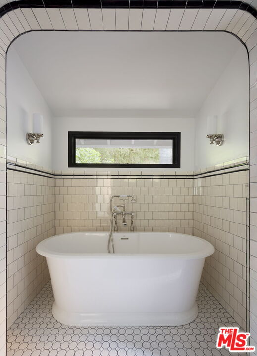 MLS #25616529 image #14