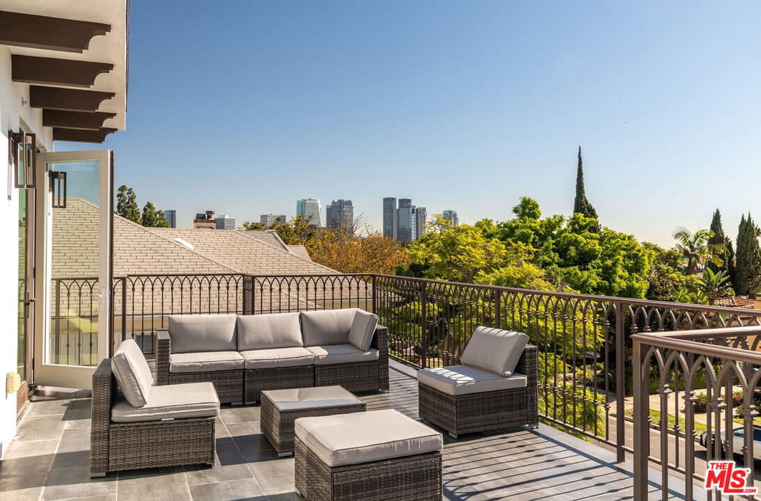 MLS #25616633 image #18