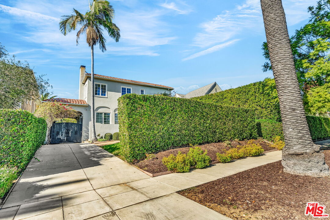 MLS #25616745 image #2