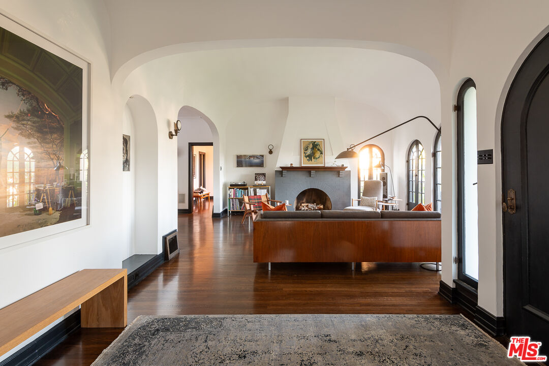 MLS #25616817 image #4