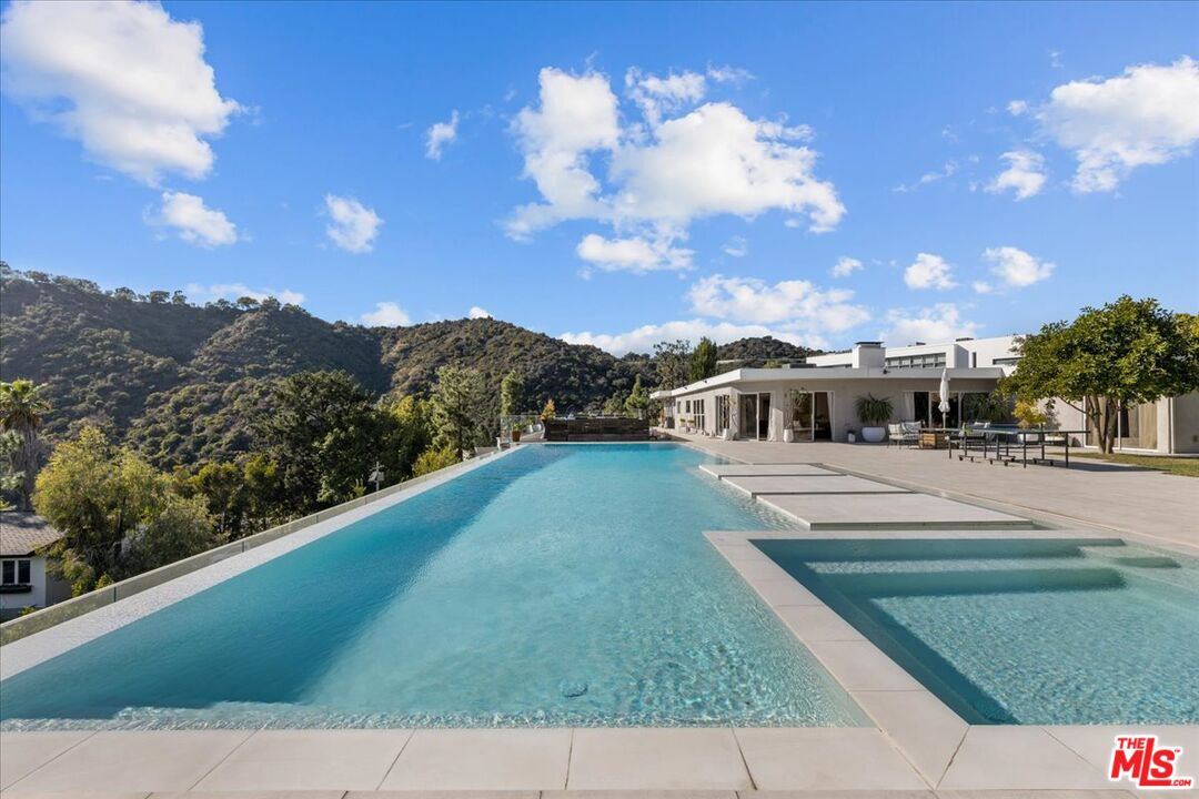 MLS #25616855 image #25