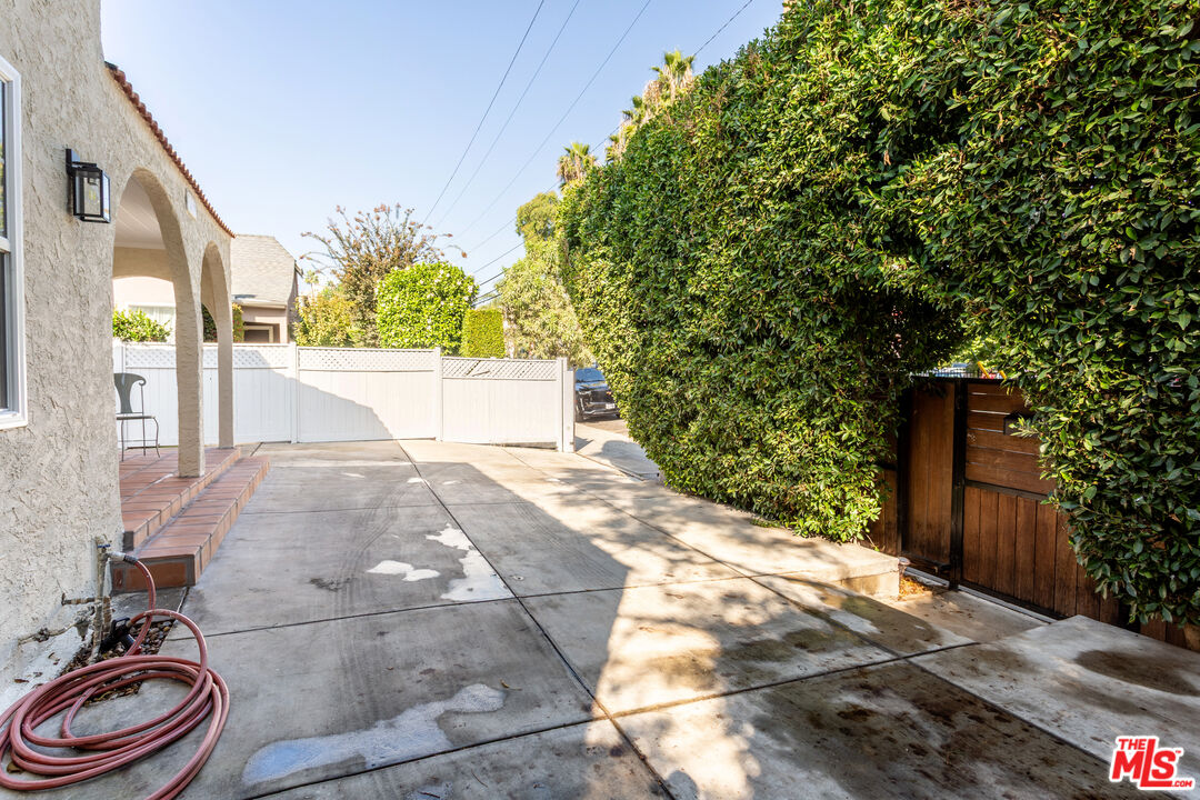 MLS #25616861 image #26