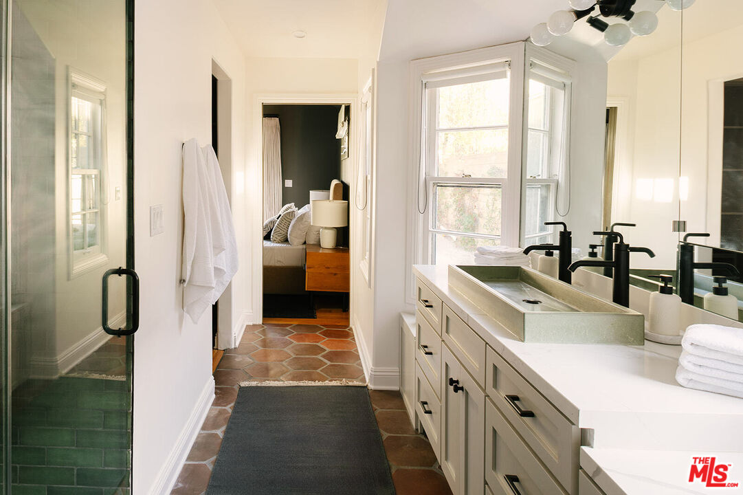 MLS #25616863 image #25