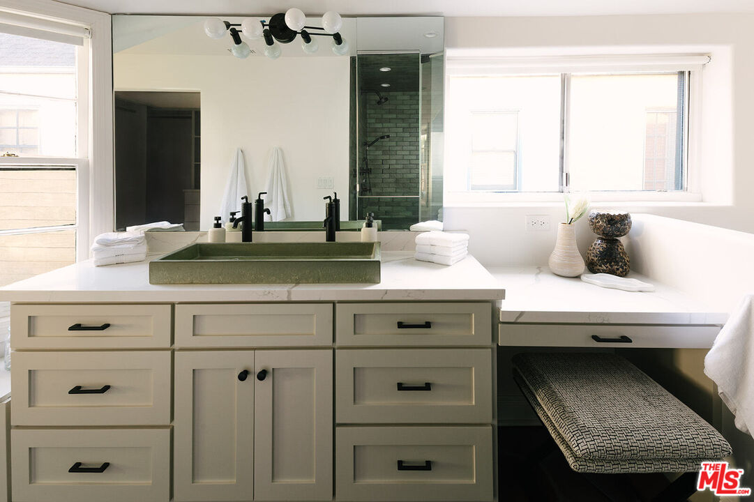 MLS #25616863 image #27