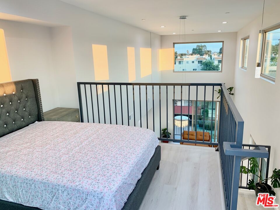 MLS #25616893 image #3