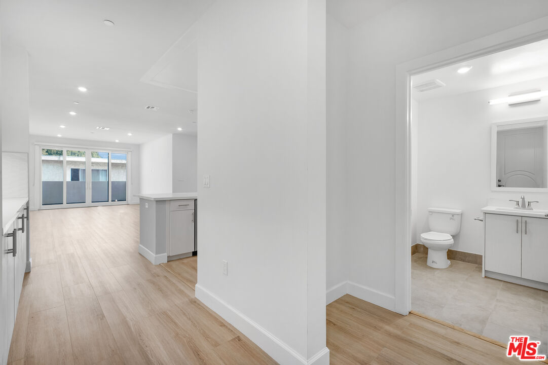 MLS #25616907 image #3