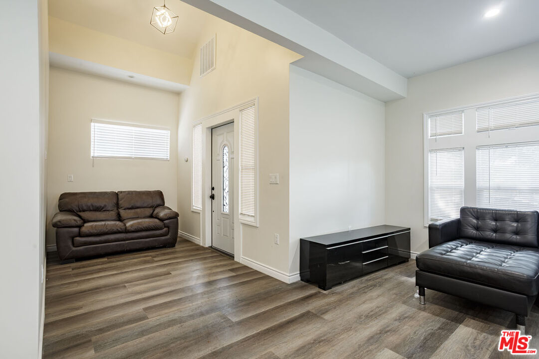 MLS #25616929 image #25