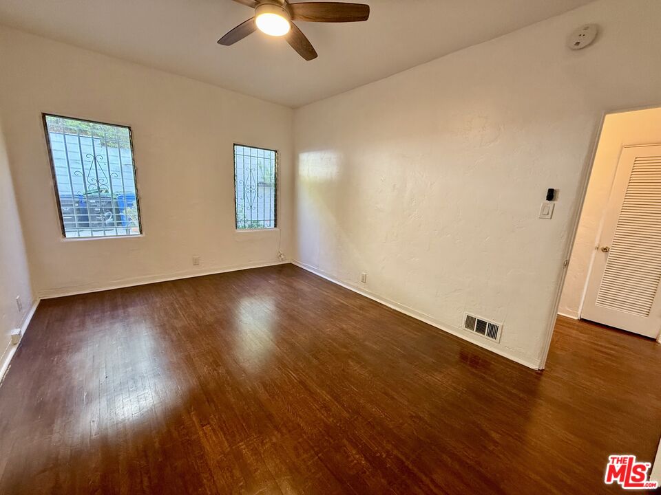 MLS #25616931 image #18