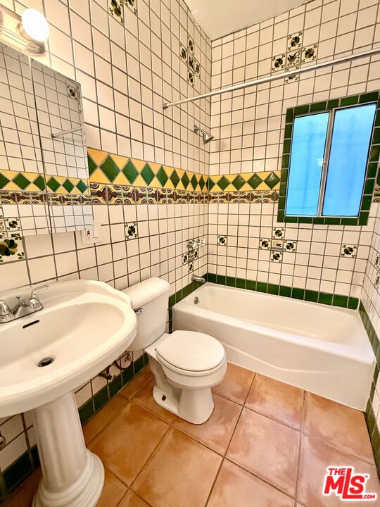 MLS #25616931 image #24