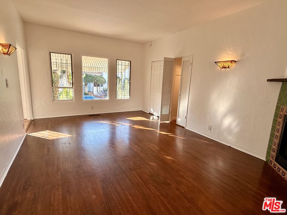 MLS #25616931 image #5