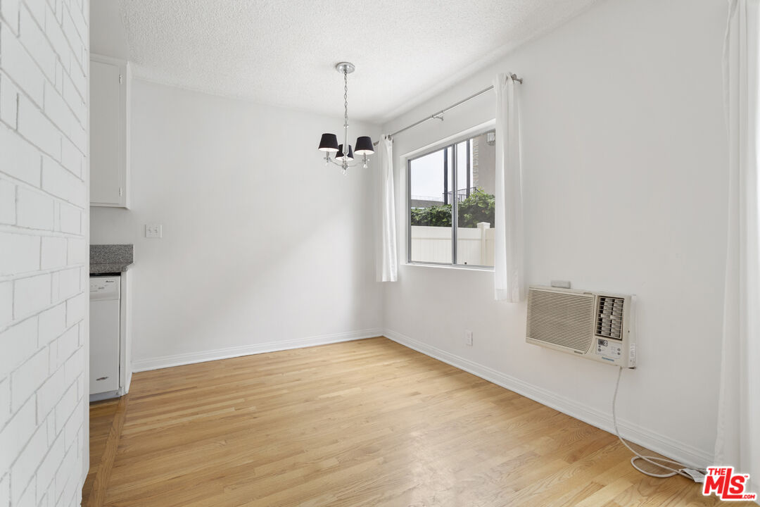 MLS #25616941 image #4