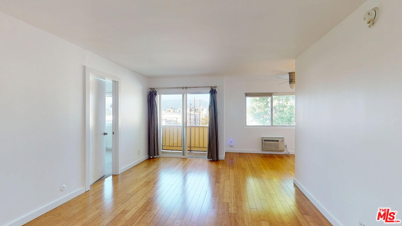 MLS #25616965 image #2