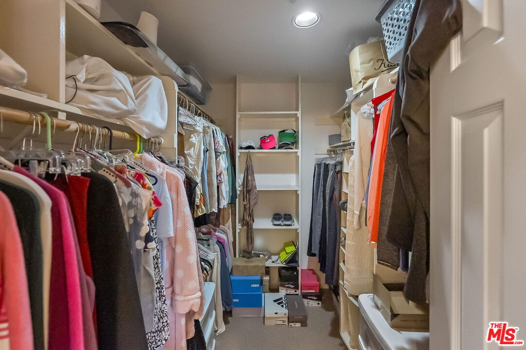 MLS #25616977 image #22