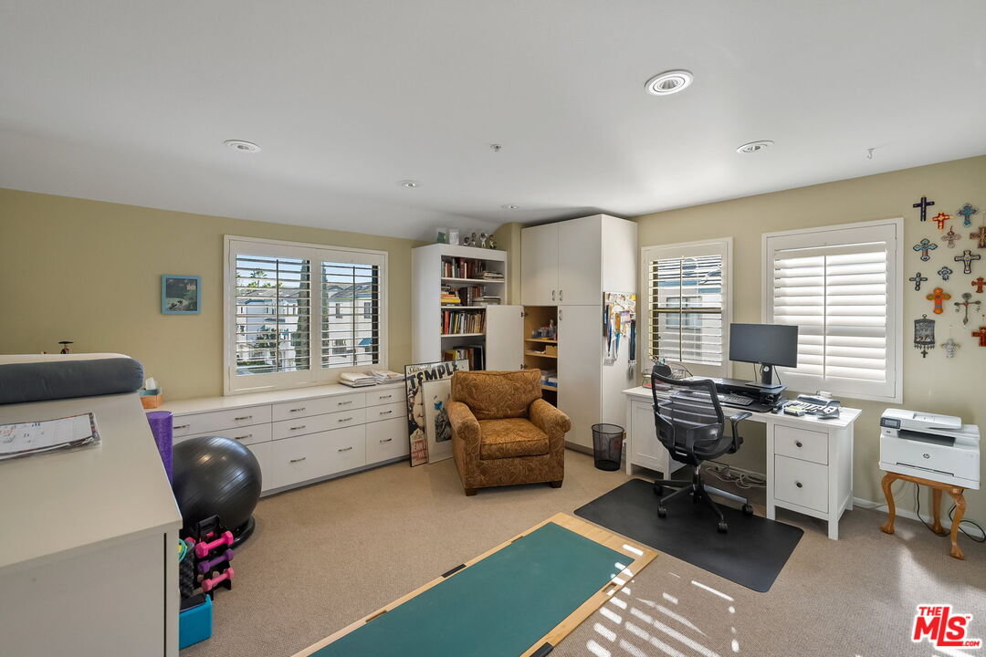 MLS #25616977 image #25