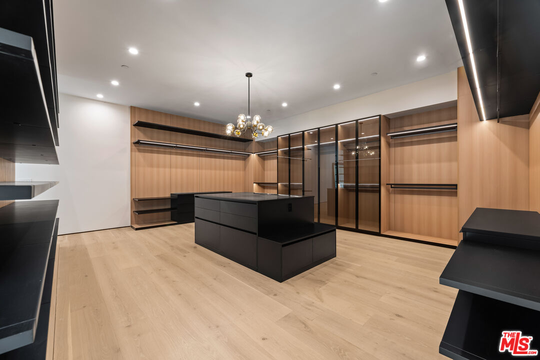 MLS #25617067 image #11