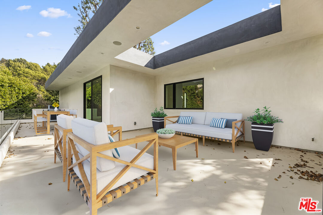 MLS #25617067 image #14