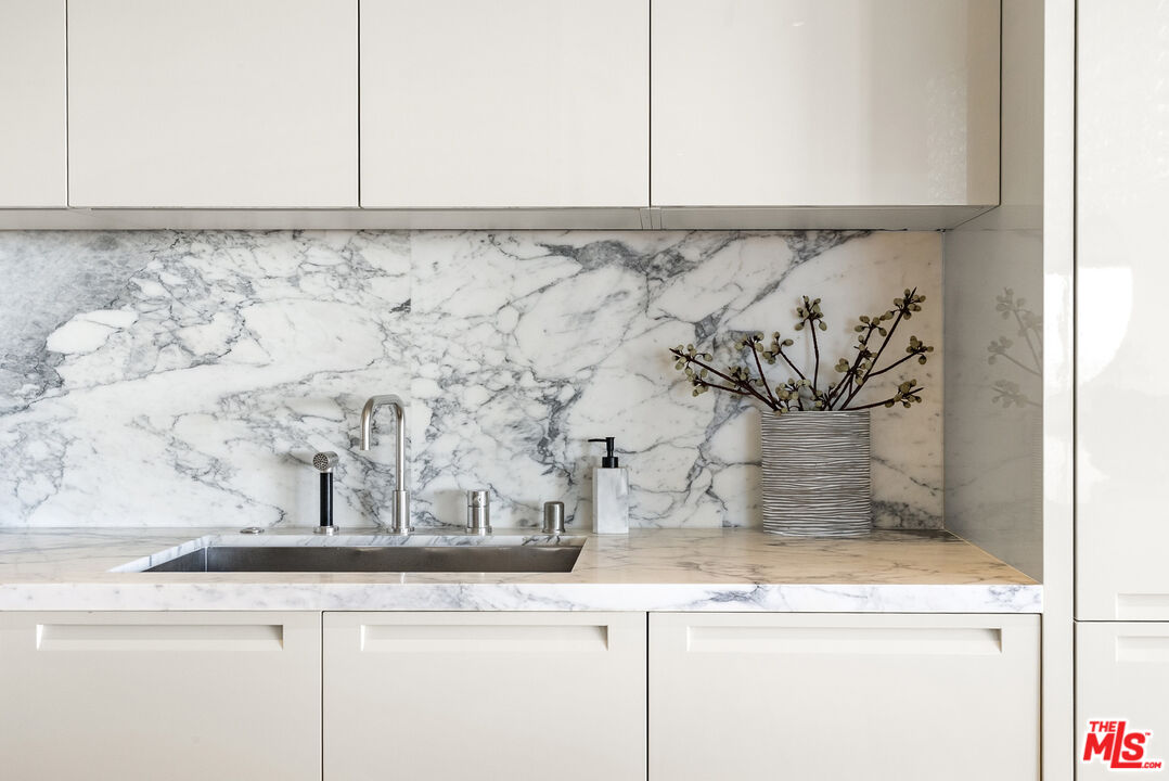 MLS #25617269 image #16