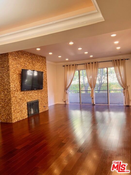 MLS #25618035 image #0