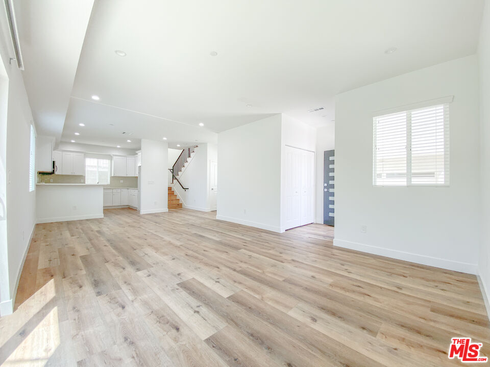 MLS #25618205 image #13