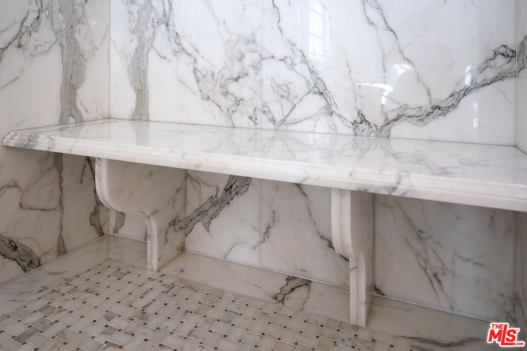 MLS #25618643 image #19