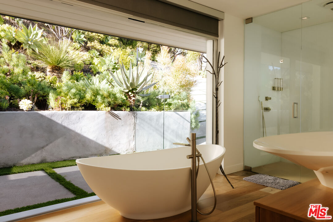 MLS #25618979 image #11