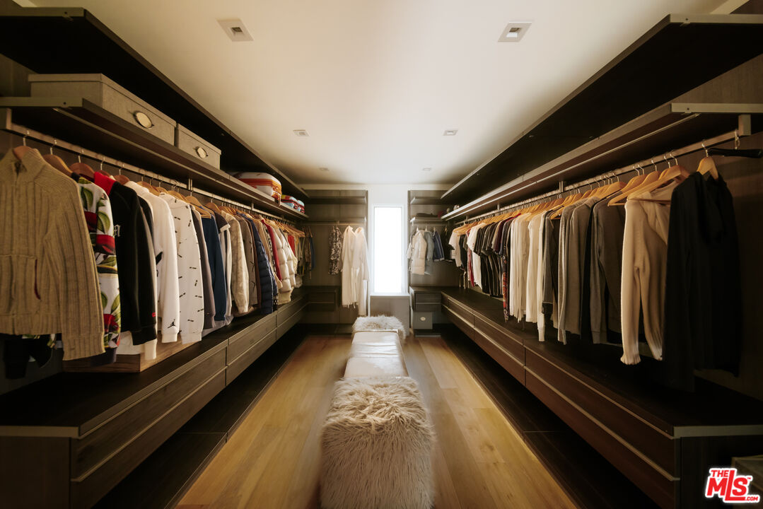 MLS #25618979 image #13