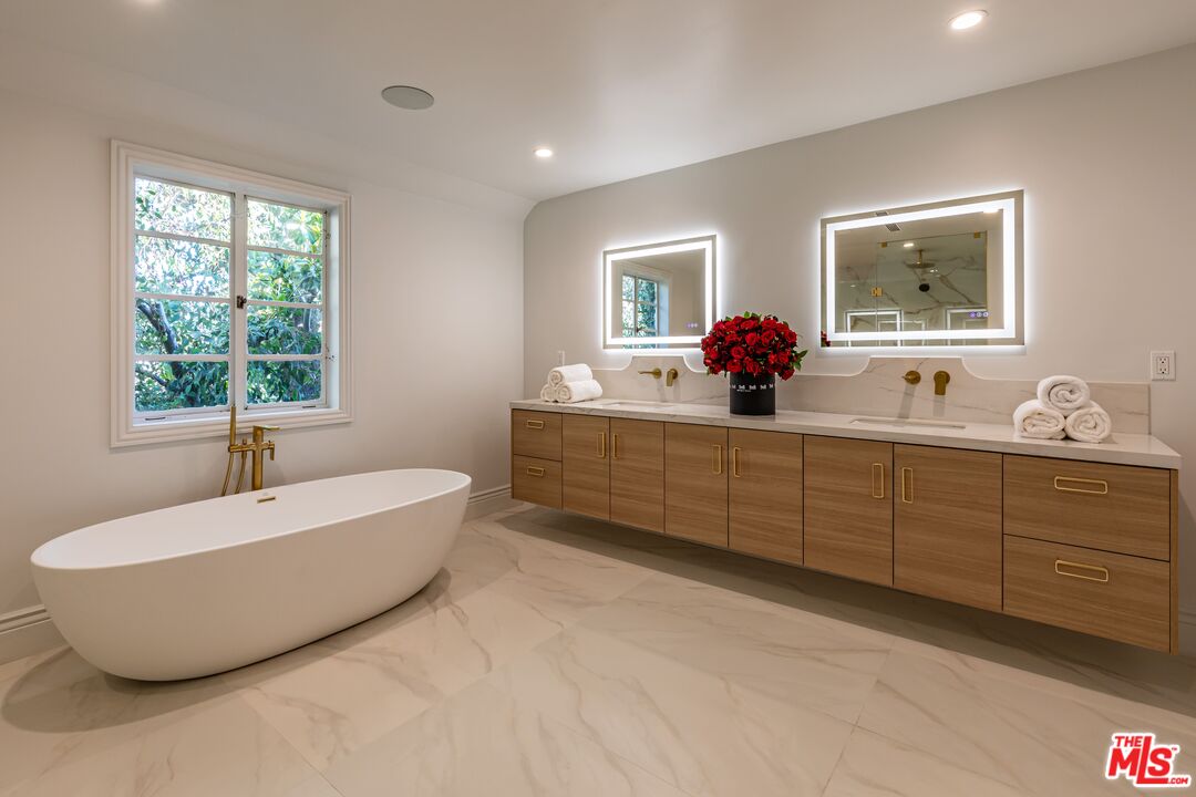 MLS #25620723 image #27