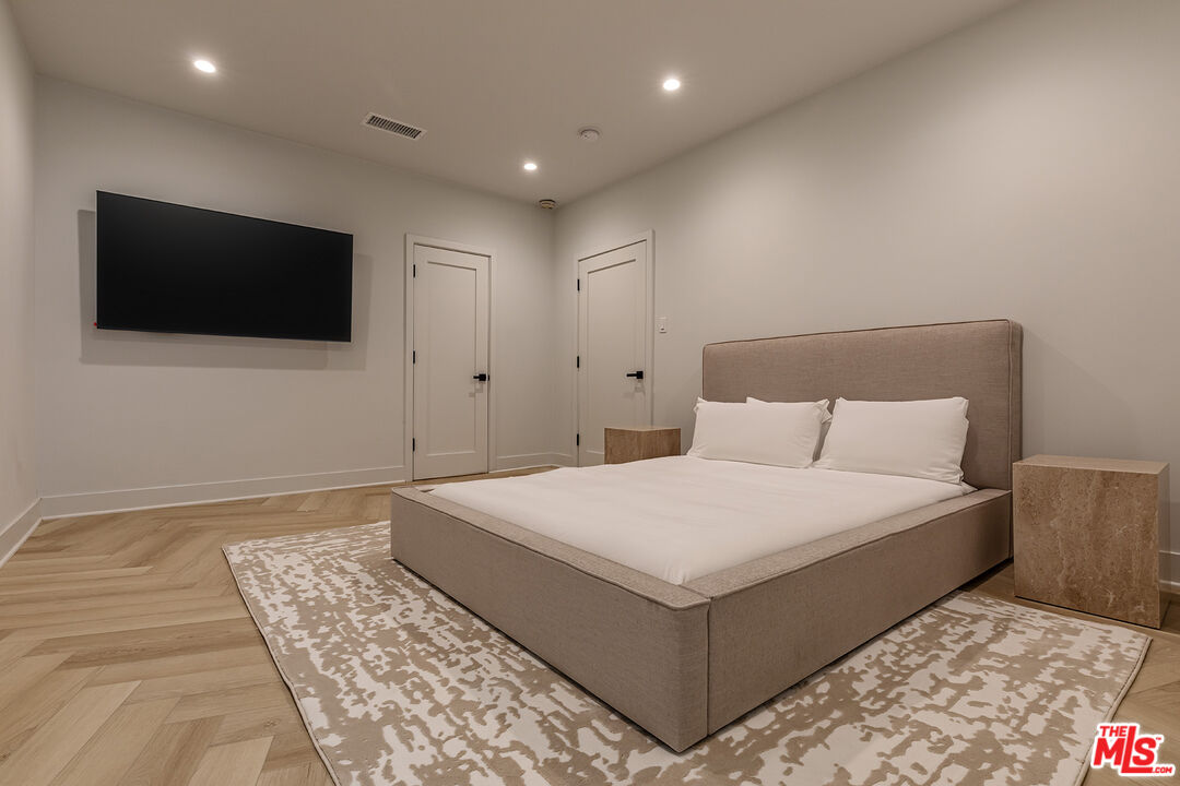 MLS #25620723 image #42