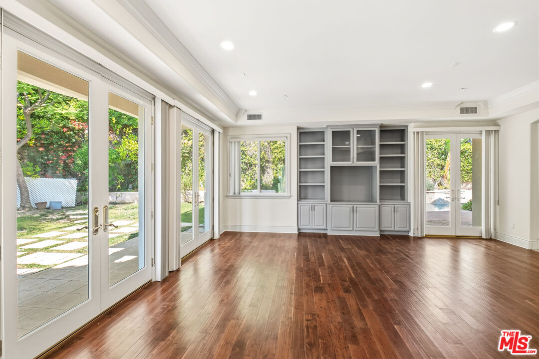 MLS #25621371 image #14