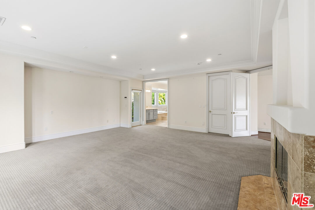 MLS #25621371 image #23