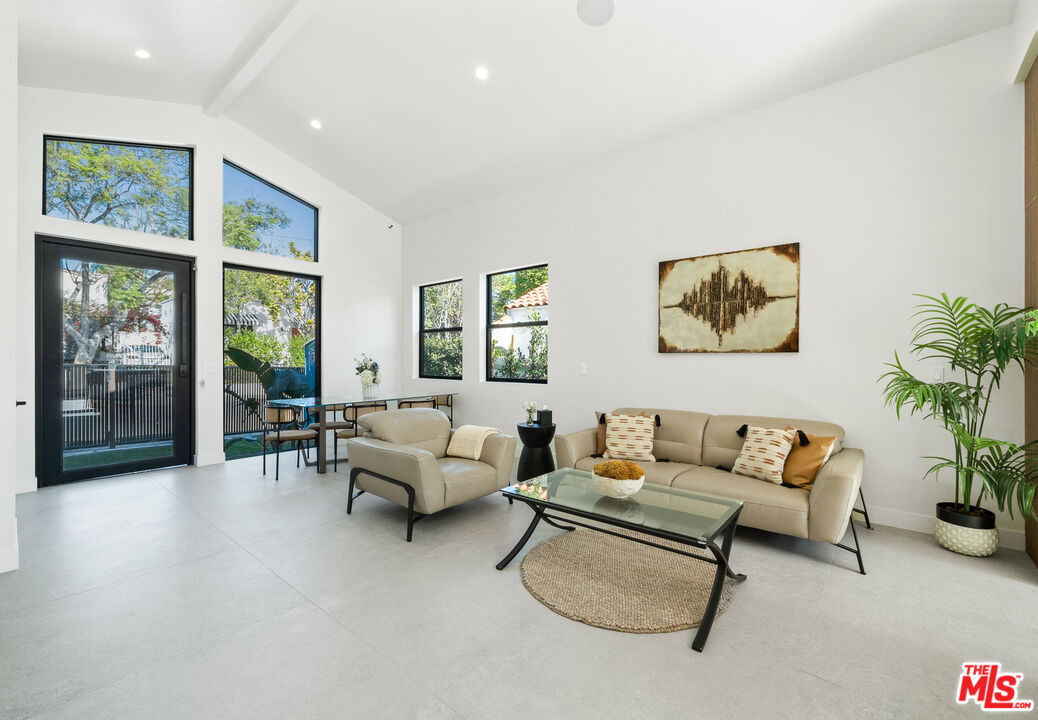 MLS #25621457 image #7