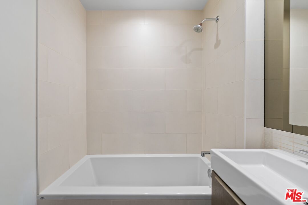 MLS #25621877 image #32