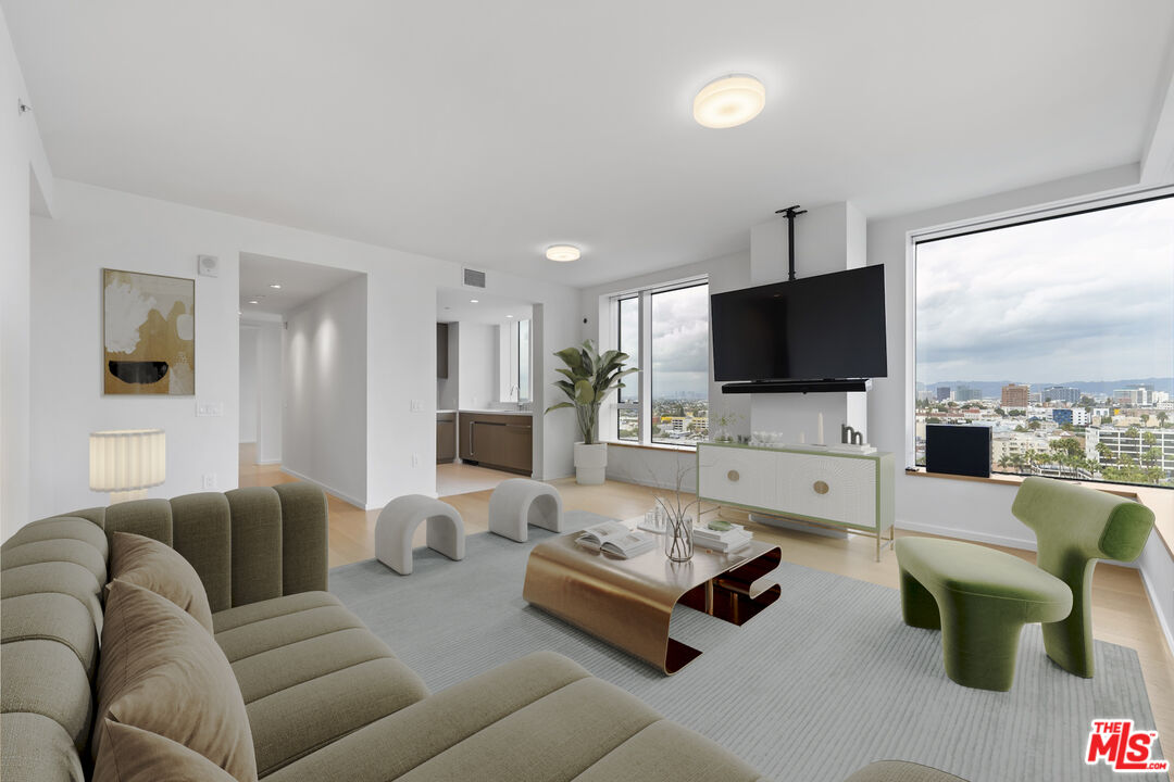 MLS #25621877 image #0