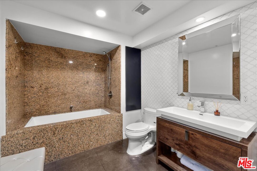 MLS #25622823 image #17